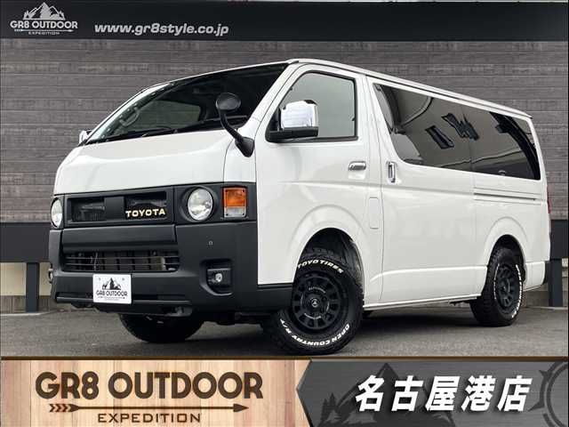 TOYOTA / HIACE van 4WD