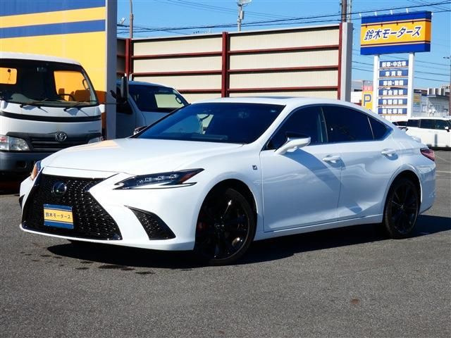 TOYOTA / LEXUS ES300h