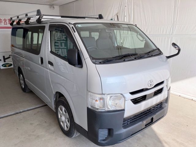 TOYOTA / HIACE van 1.25t 2WD