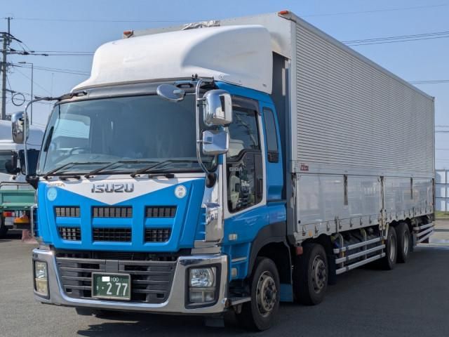 ISUZU / GIGA