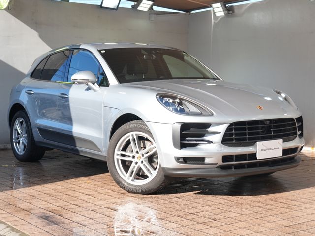 Japanese used car Ref# 1471199 PORSCHE / PORSCHE Macan