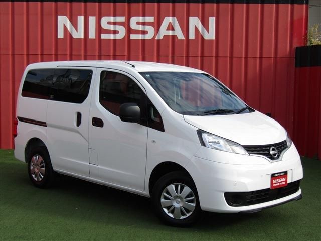 NISSAN / NV200 VANETTE van 4WD