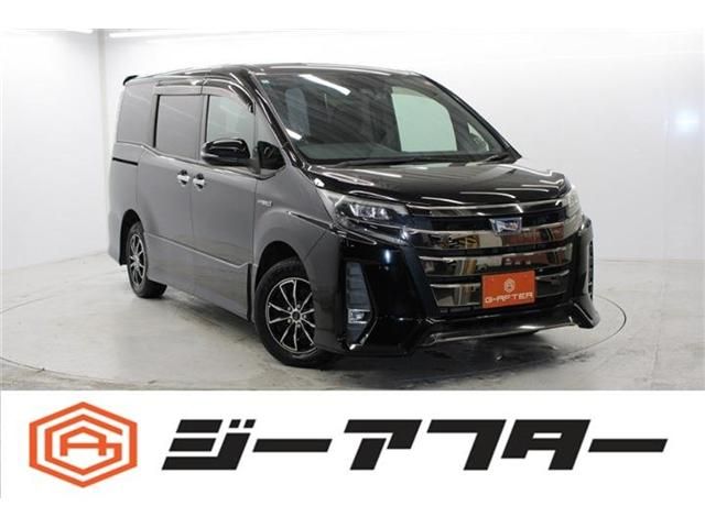 TOYOTA / NOAH HYBRID