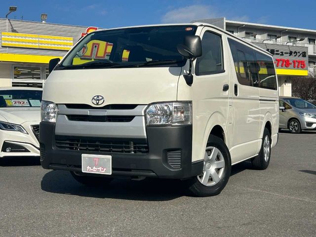 TOYOTA / HIACE van 1.25t 2WD