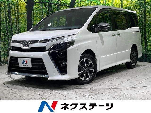 TOYOTA / VOXY 4WD