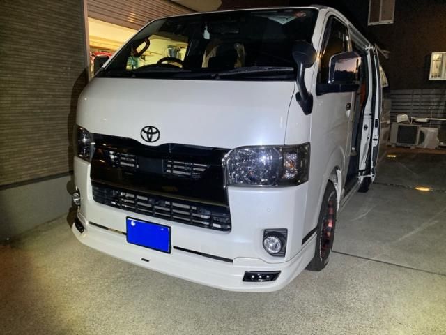 TOYOTA / HIACE van 4WD