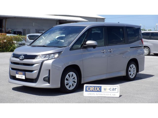TOYOTA / NOAH
