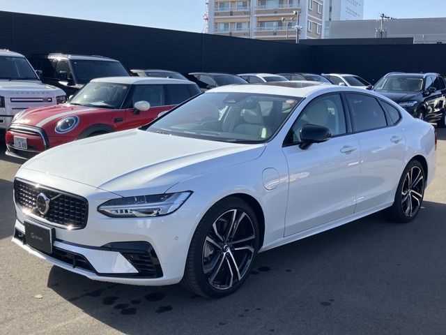 VOLVO / VOLVO S90