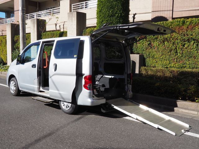 NISSAN / NV200 VANETTE van