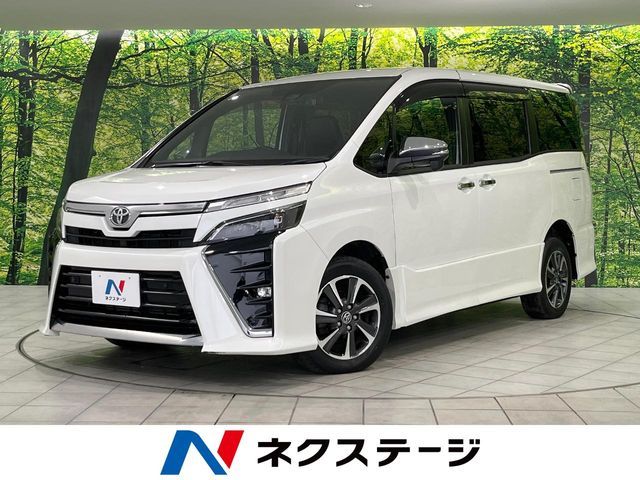 TOYOTA / VOXY 4WD