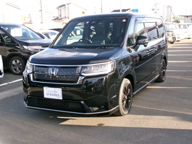 HONDA / STEPWAGON e:HEV SPADA