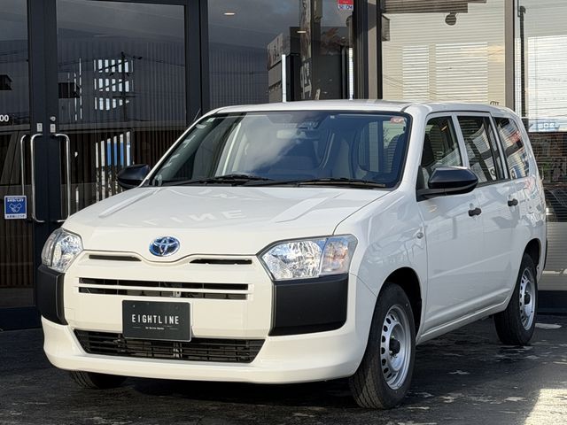 TOYOTA / PROBOX van HYBRID