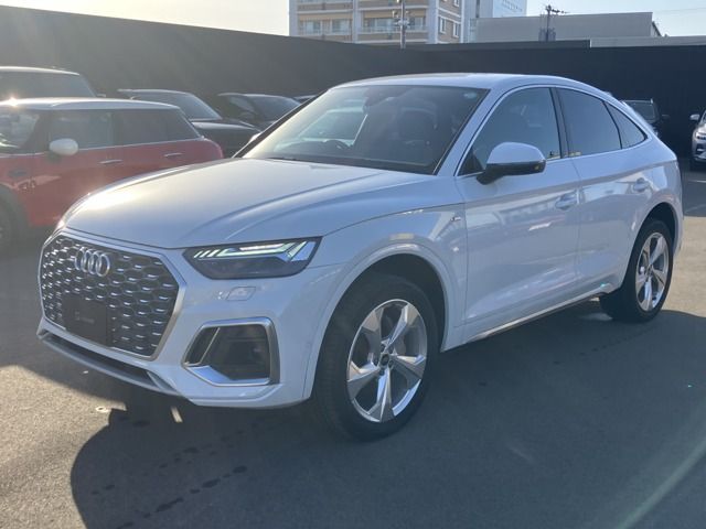 AUDI / AUDI Q5 SPORTBACK