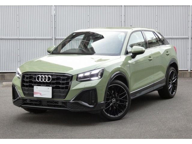 AUDI / AUDI Q2