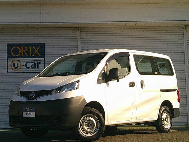 NISSAN / NV200 VANETTE van 4WD