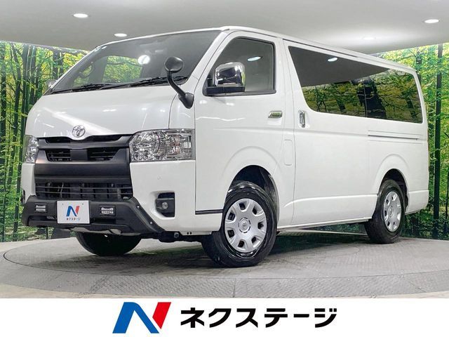 TOYOTA / HIACE van 4WD