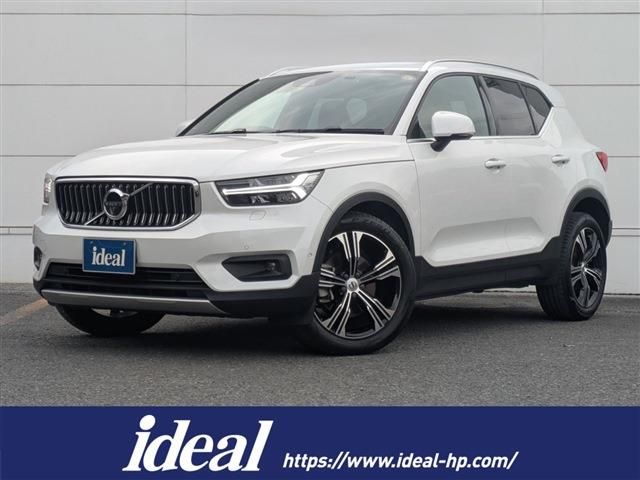 VOLVO / VOLVO XC40