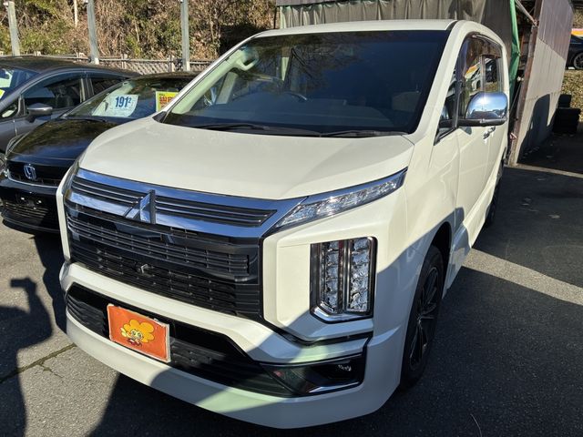 Japanese used car Ref# 1473480 MITSUBISHI / DELICA D:5 4WD