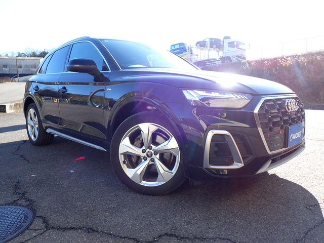 AUDI / AUDI Q5