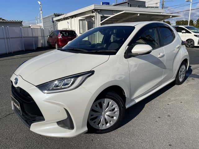 TOYOTA / YARIS HYBRID