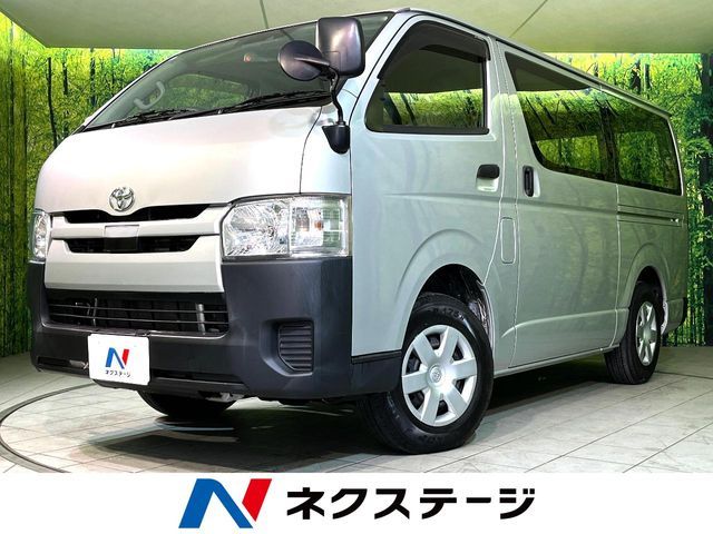 TOYOTA / REGIUSACE van 4WD