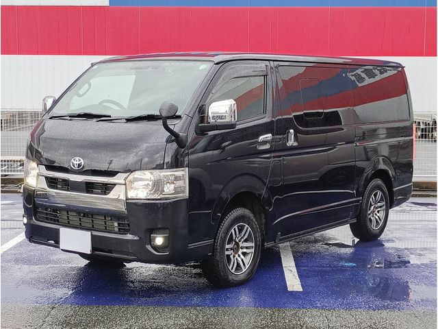 TOYOTA / HIACE van 4WD