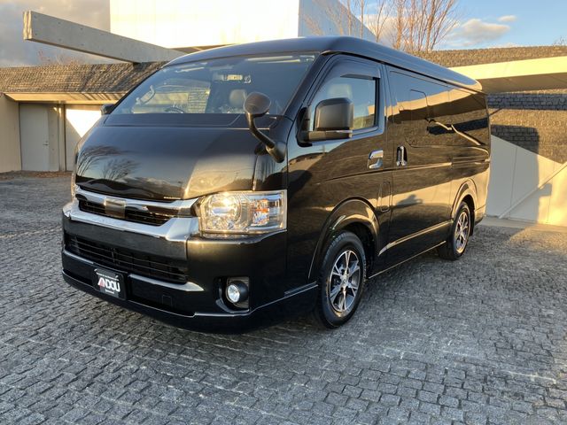 TOYOTA / HIACE van 2WD