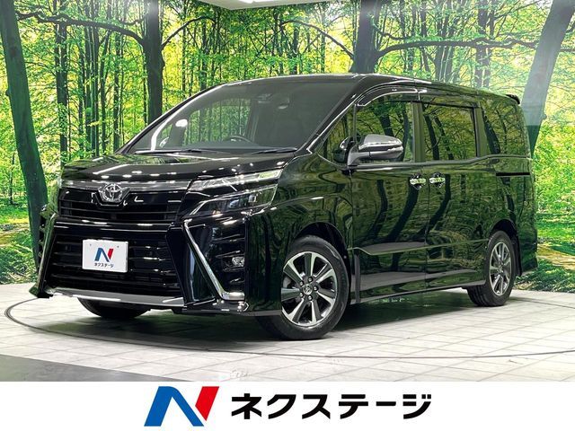 TOYOTA / VOXY