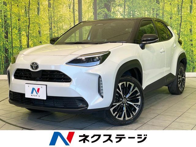 TOYOTA / YARIS CROSS HYBRID