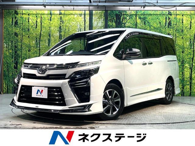 TOYOTA / VOXY