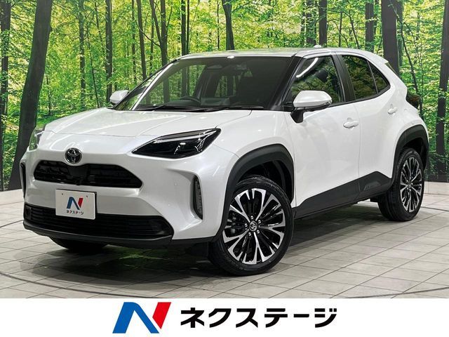 TOYOTA / YARIS CROSS HYBRID