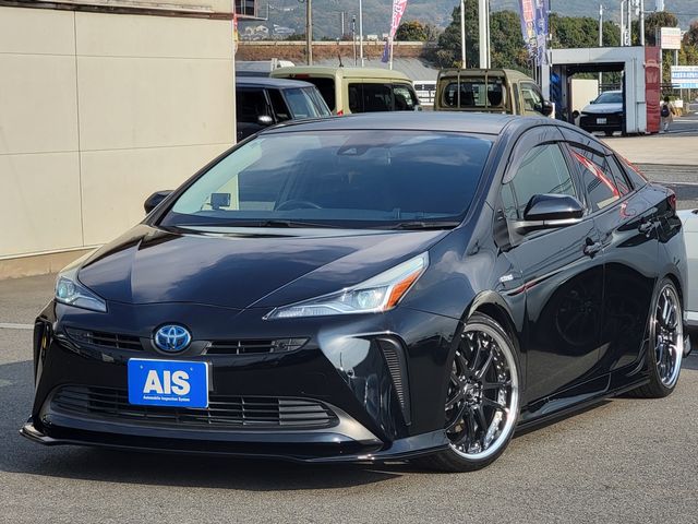 TOYOTA / PRIUS