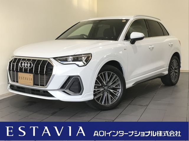 AUDI / AUDI Q3