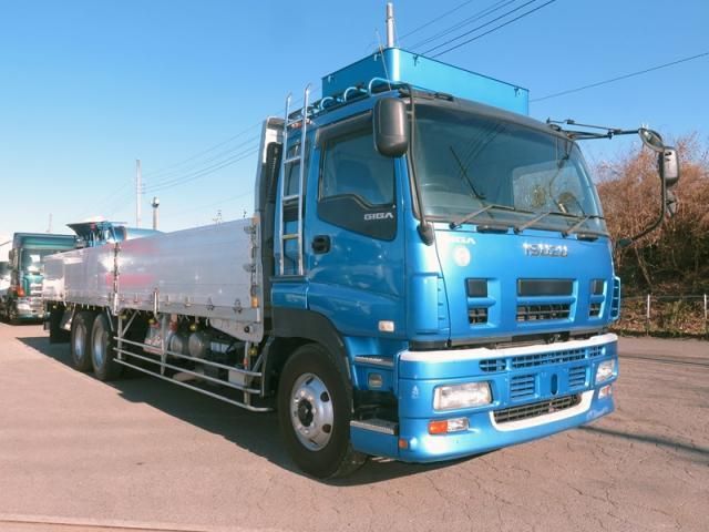 ISUZU / GIGA