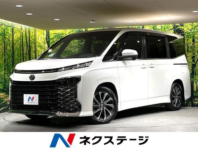 TOYOTA / VOXY