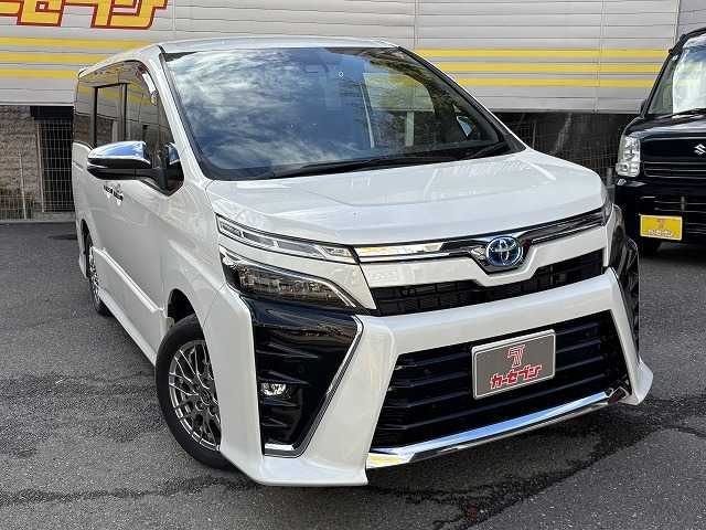 TOYOTA / VOXY
