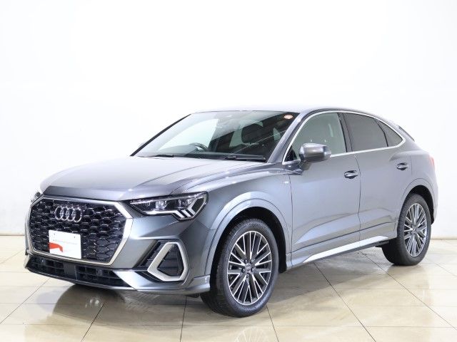 AUDI / AUDI Q3 SPORTBACK