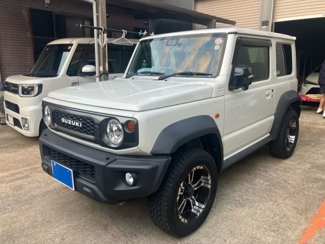 SUZUKI / JIMNY SIERRA