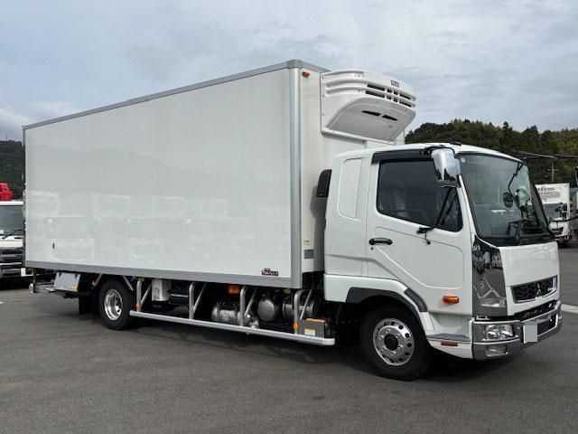 MITSUBISHI FUSOU / FIGHTER