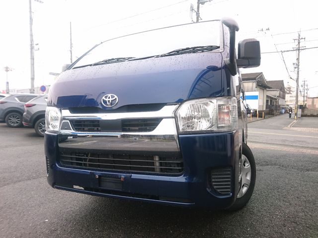 TOYOTA / HIACE van 1.25t 2WD