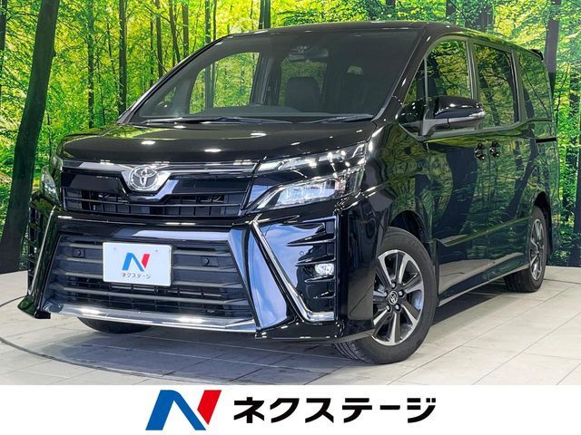 TOYOTA / VOXY