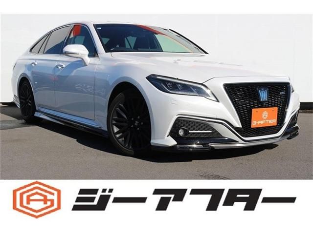 TOYOTA / CROWN sedan hybrid