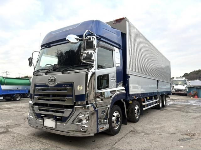 NISSAN DIESEL / Quon