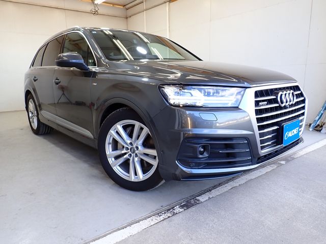 AUDI / AUDI  Q7