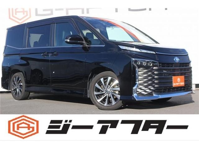 TOYOTA / VOXY HYBRID