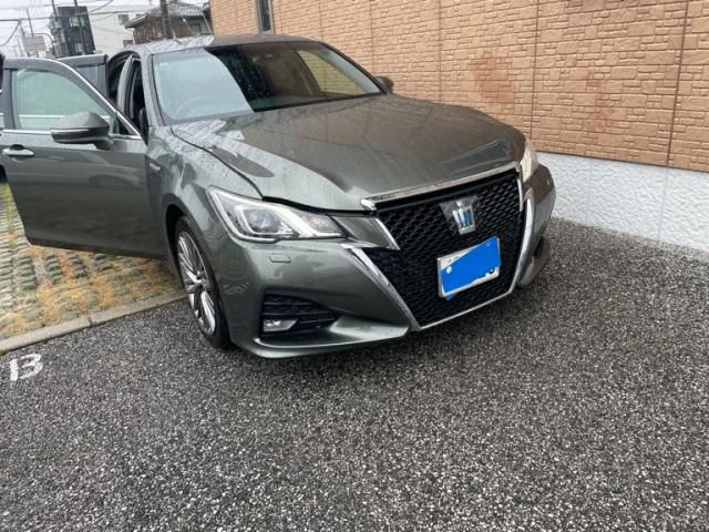 TOYOTA / CROWN sedan hybrid