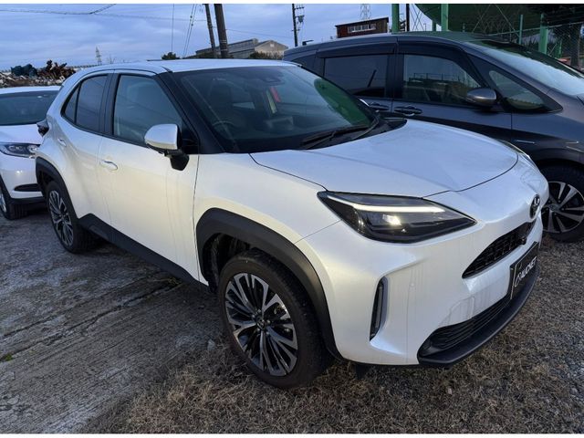 TOYOTA / YARIS CROSS