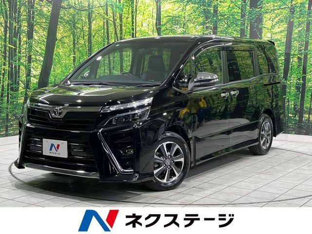 TOYOTA / VOXY