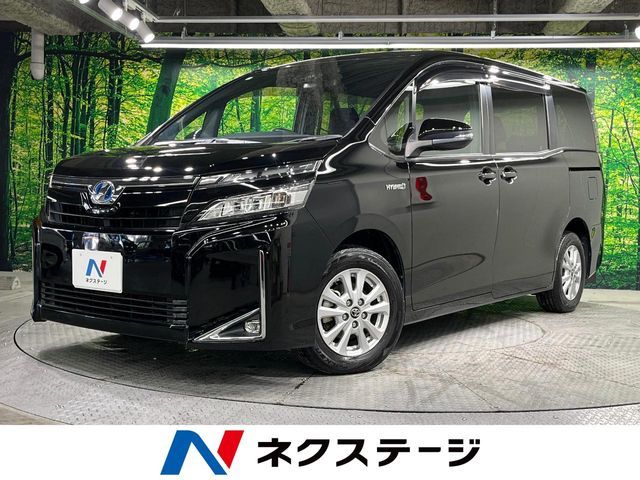 TOYOTA / VOXY HYBRID