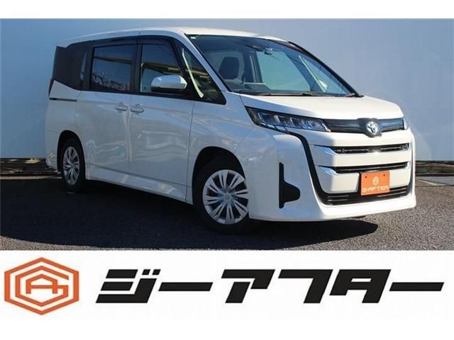 TOYOTA / NOAH